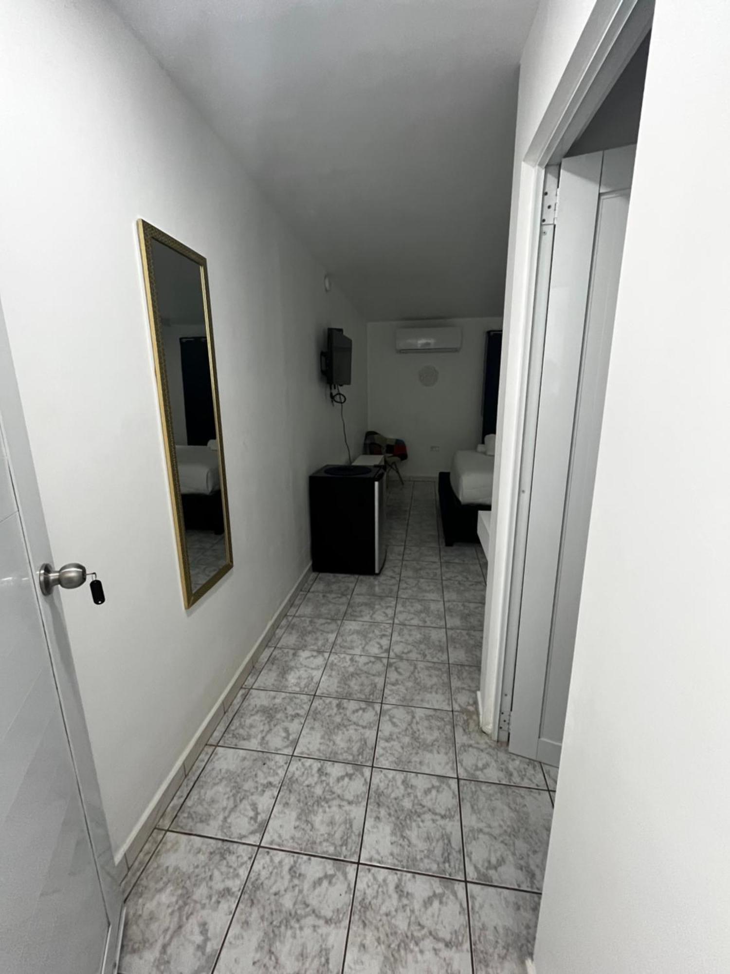 Douglas Highway Inn Hotel Cabo Rojo Exterior photo